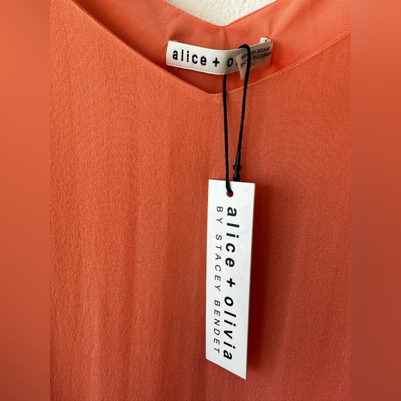 NWT Alice + Olivia Ilaria cold shoulder peach dress Large - Picture 6 of 9